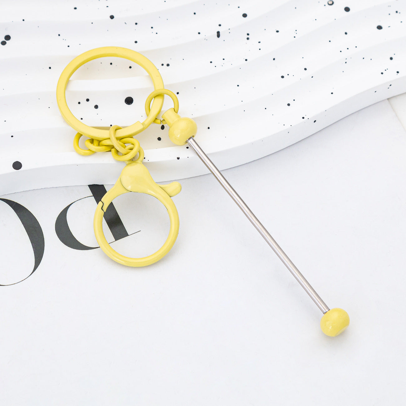 4.21再入荷♥段階式割引♥【P099】DIYビーズキーホルダー（約14.8×3cm、2つカラビナ付き）