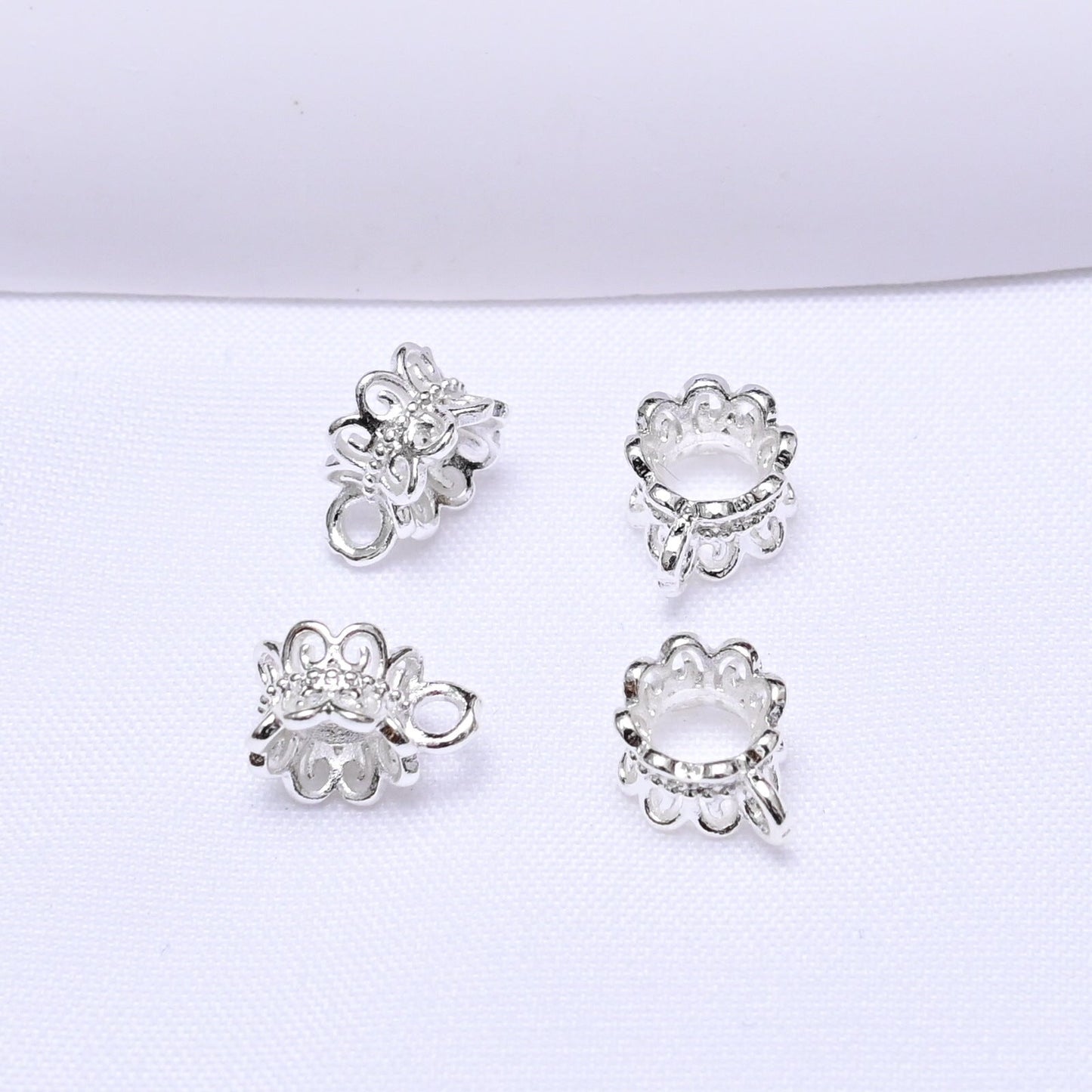 9.8再入荷（段階式割引あり）【P039】カン付きロンデル（6mm）