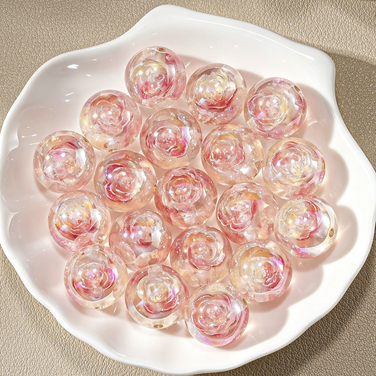 10.12NEW【T203】エターナルロータス（蓮入りレジンビーズ、16mm）