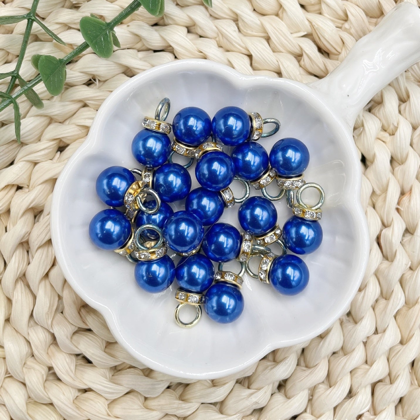 ♥人気♥12.18再入荷と新色あり【T060】（段階式割引あり）パールビーズ（ラメ付きカン付き）