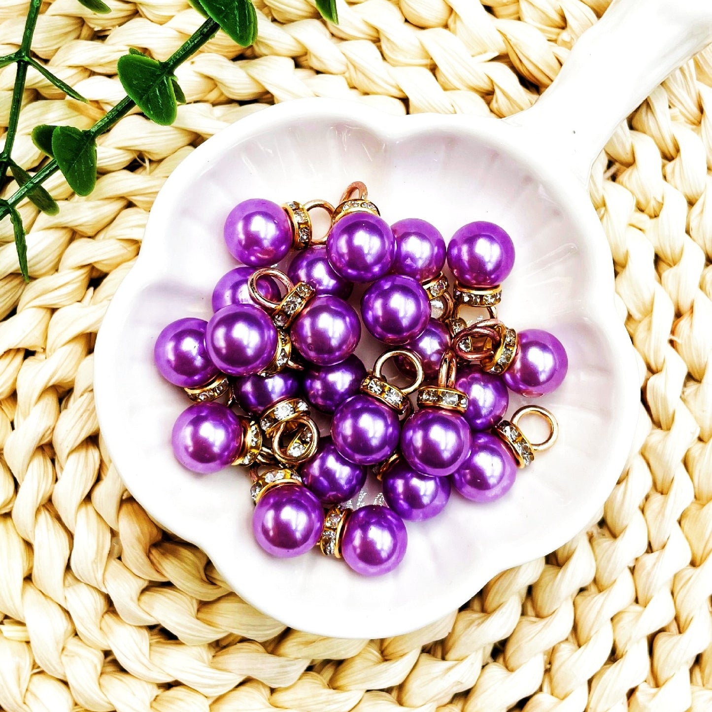 ♥人気♥12.18再入荷と新色あり【T060】（段階式割引あり）パールビーズ（ラメ付きカン付き）