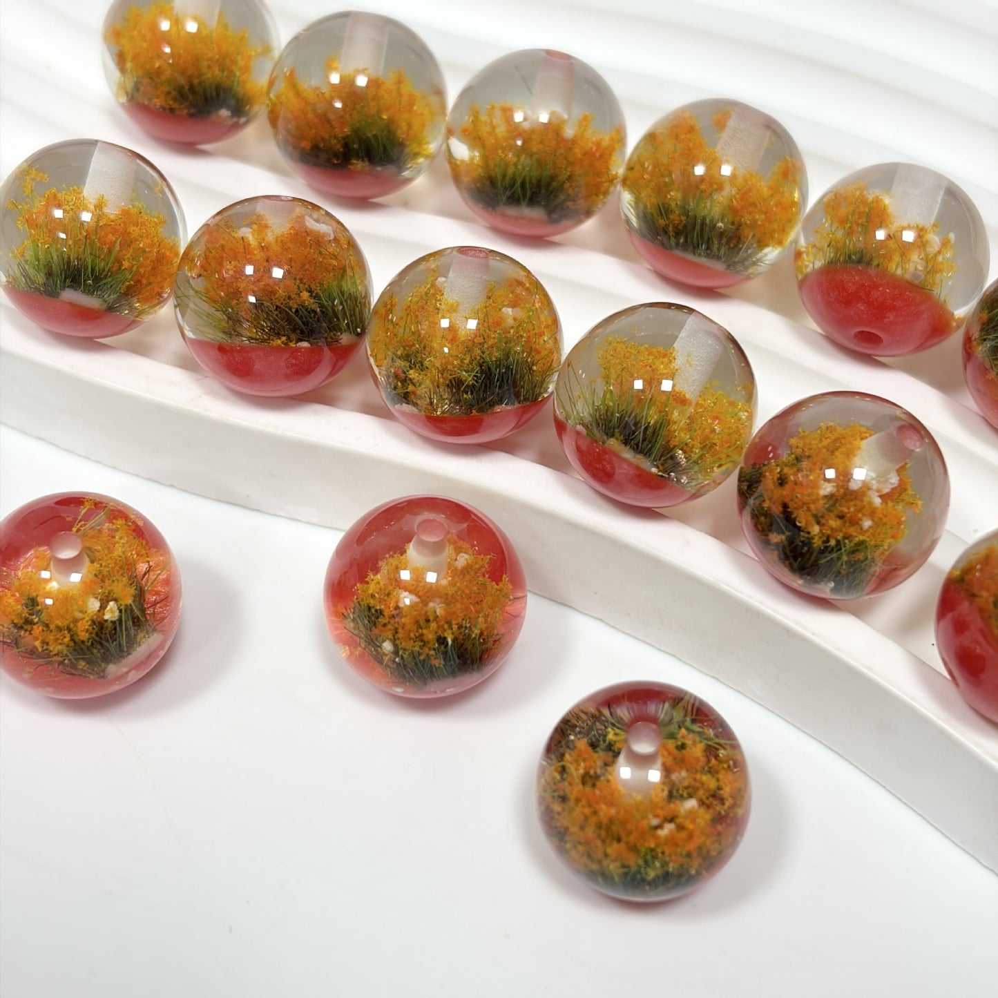 5.22在庫更新♥段階式割引有り♥【T136】春のモネガーデン（ガーデン入りレジンビーズ、16ｍｍ）