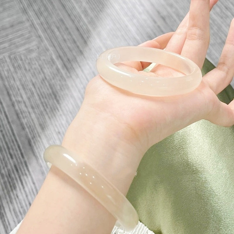 12.1更新あり【B114】キャッツアイバングル（内径55~56ｍｍ）