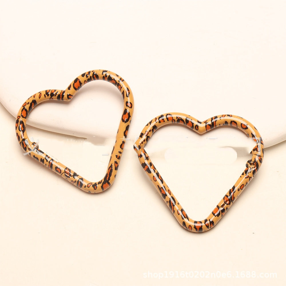 3.9再入荷あり♥段階式割引あり♥【P080】ヒョウ柄合金カラビナ集合