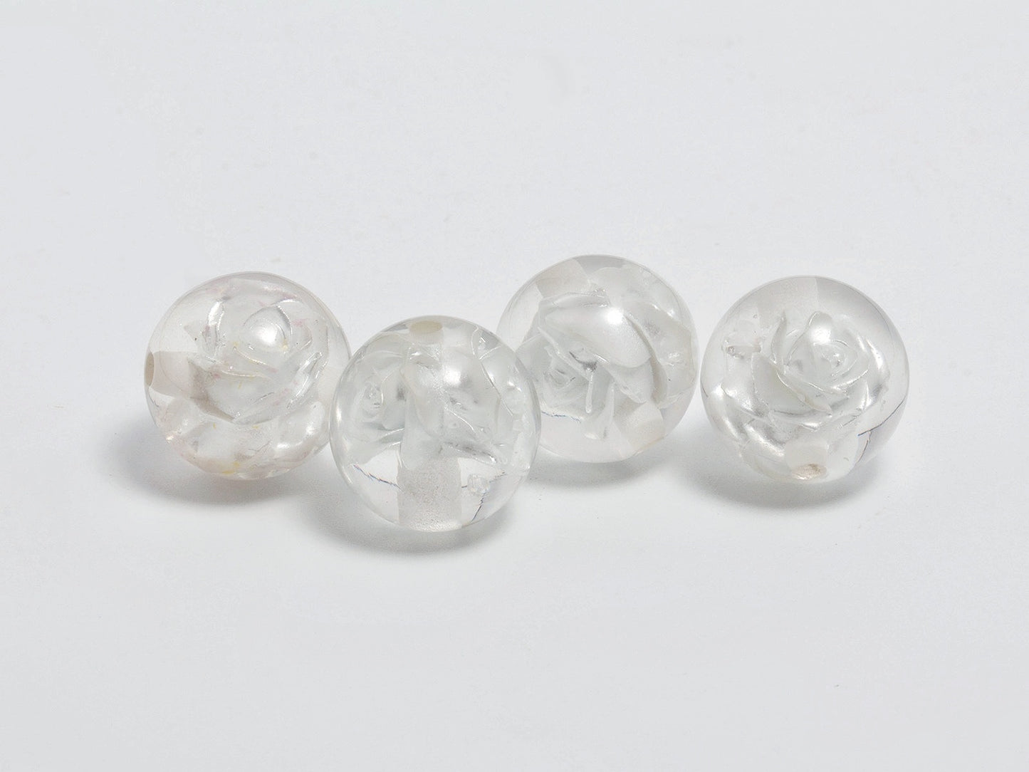 ♥人気♥12.25新色あり【T099】永遠のローズ（バラ入りレジンビーズ、16ｍｍ）