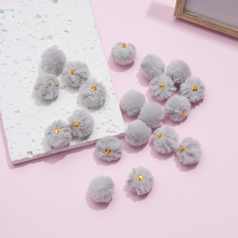 11.19再入荷と更新あり【T019】（段階式割引あり）もふもふビーズ（カン付き）