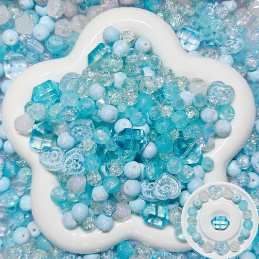 4.3NEW【B146】ブルーオーシャンアイス（柱形ガラス、刻みガラス、多角形レジンビーズ、高品質ガラスビーズ4種類とガラス多面カット1種類いりの約8種類ミックス）