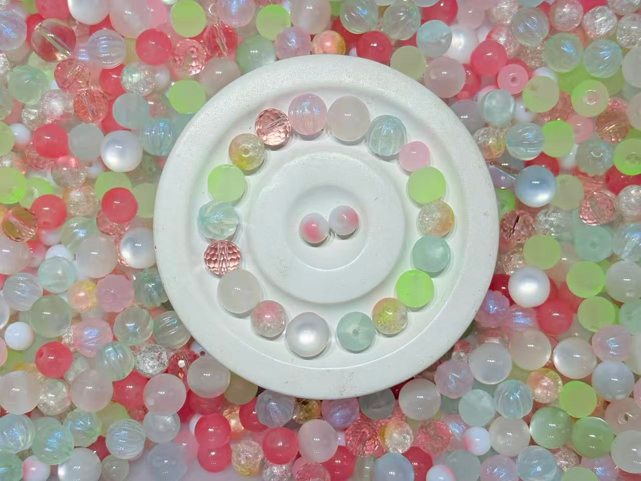 12.19【FB004】初春の花見✿（高品質ビーズ約10種類、色チェンビーズ入り、夜光効果あり）